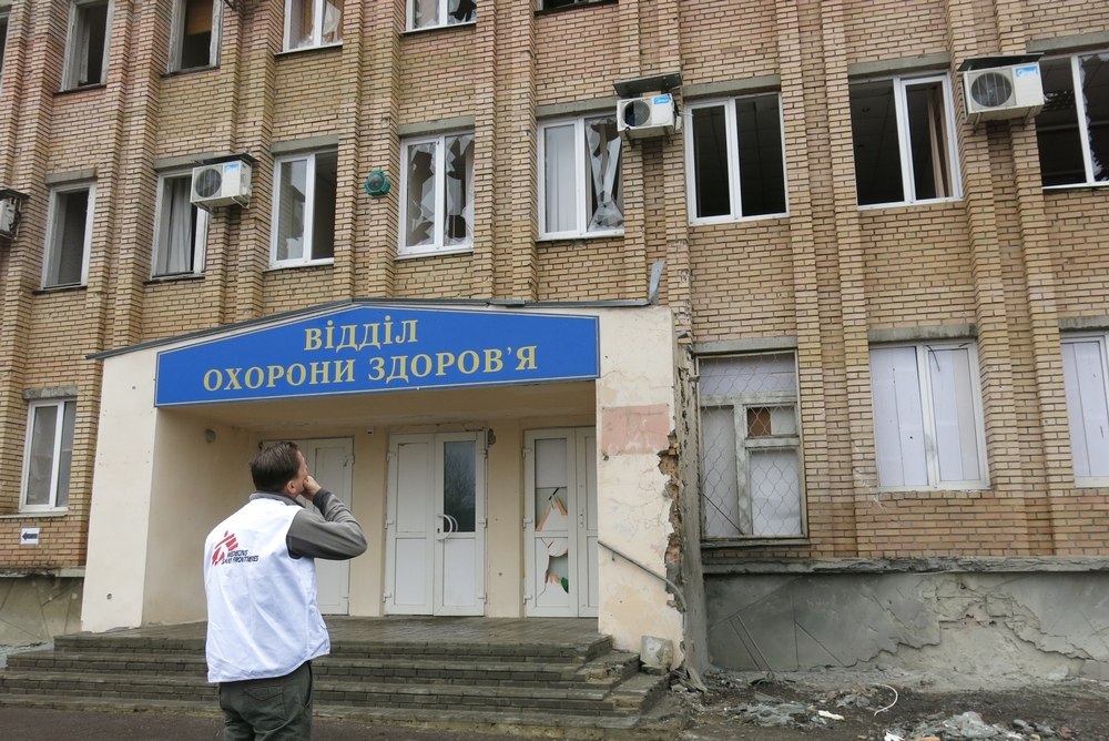 Ziekenhuis Marinka, 35 KM ver van Donesk, werd eind Januari gebombardeerd © Hugues Robert/MSF