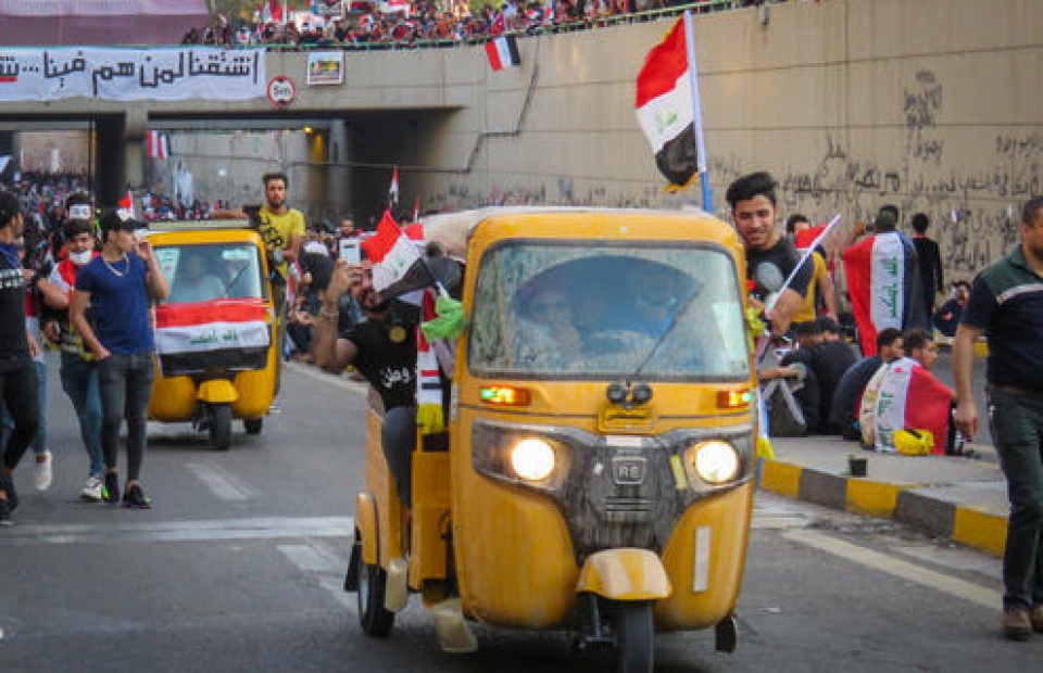 Les tuk-tuks bagdadis, désormais appelés « ambulances de la nation », sont devenus un véritable symbole des récentes protestation. 